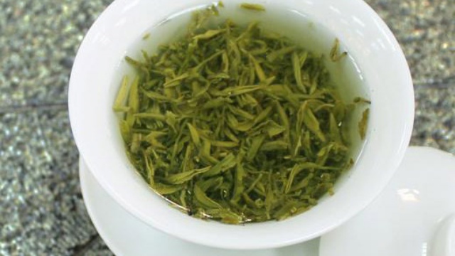 碧螺春 茶葉 碧螺春2023新茶早春绿茶浓香型耐泡吉祥系列4克×60袋240克/铁盒装