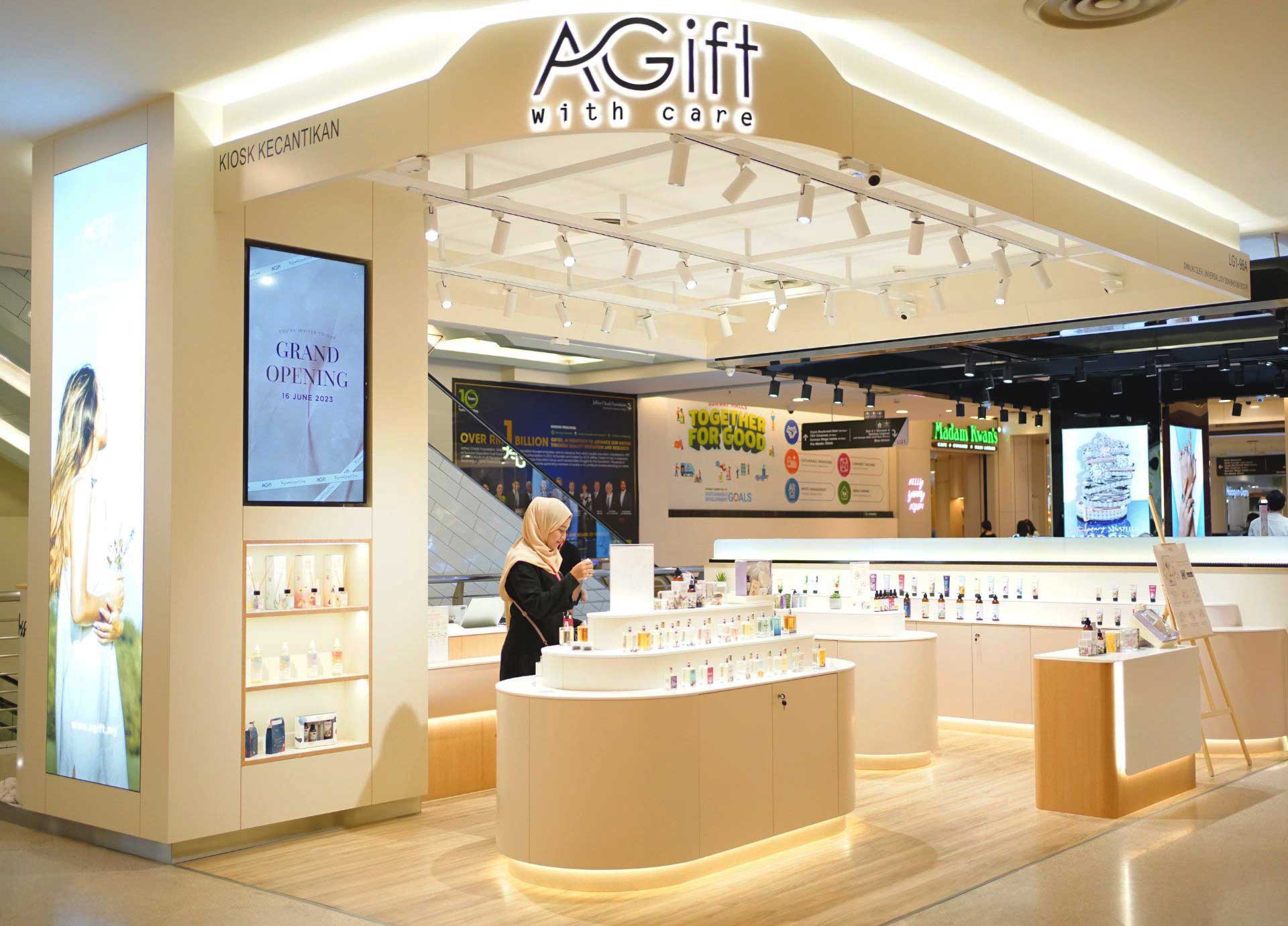 Sunway Pyramid AGift With Care